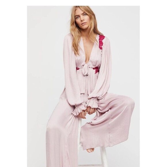 Free People L Perfect Morning One Piece Jumpsuit Pink Lace V Neck Long Sleeve - Picture 2 of 16